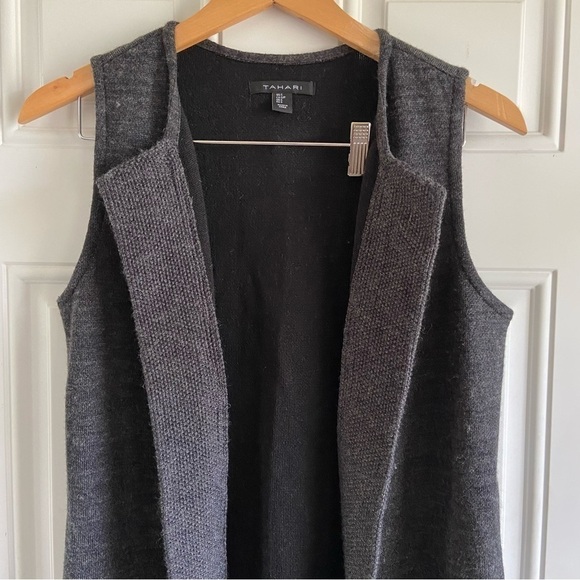 Tahari Merino Wool Open Front Knit Sweater Vest Gray Size Small - Picture 6 of 10